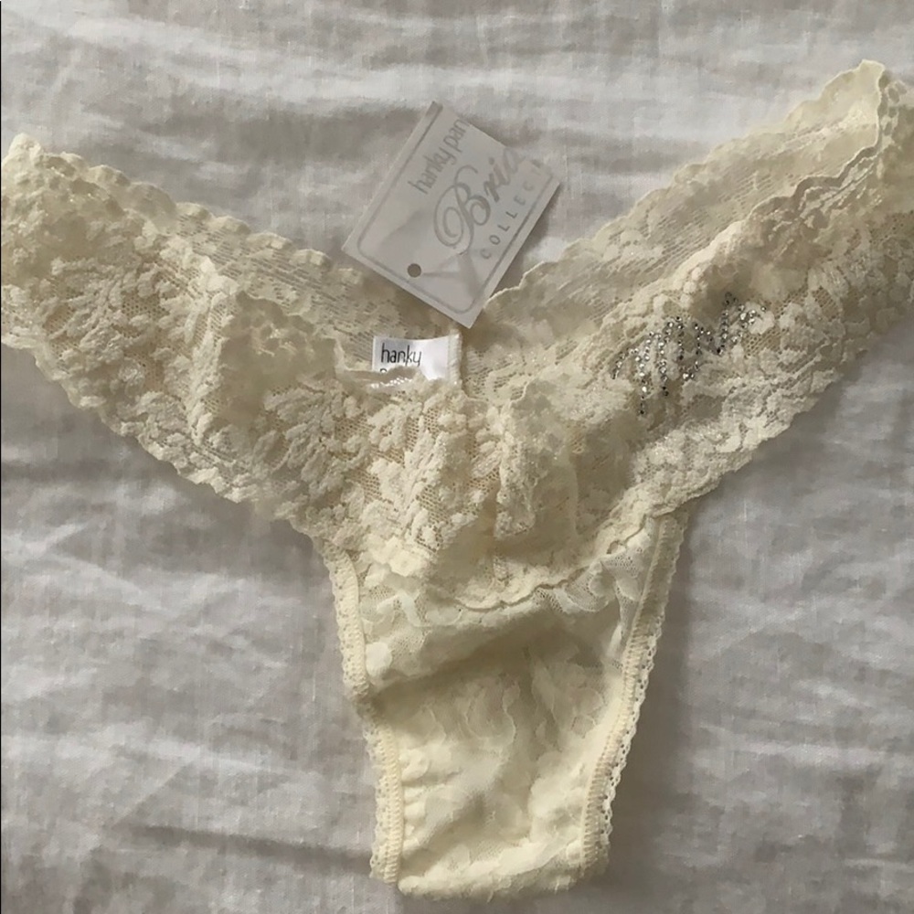 NWT HANKY PANKY bridal lace thong